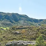 5 Person In * Oksvoll