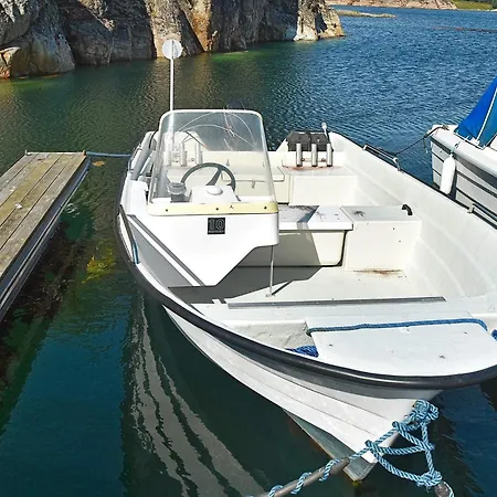 بيت للعطل 5 Person In Oksvoll