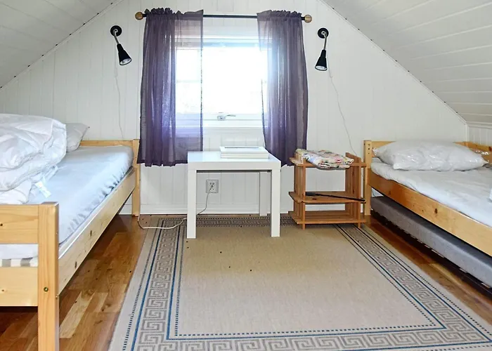 5 Person In Oksvoll